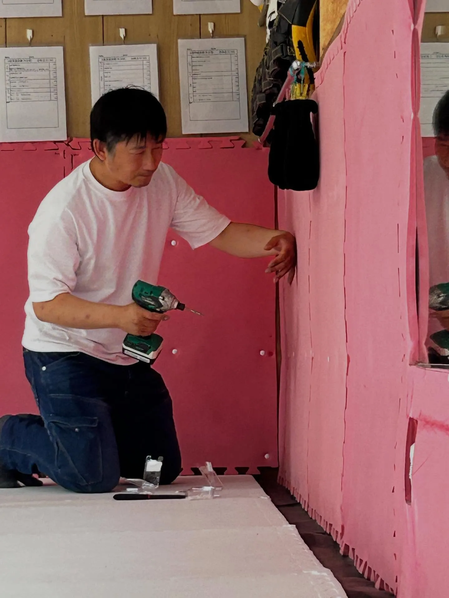 道場の整備とミットの修理🧑🔧